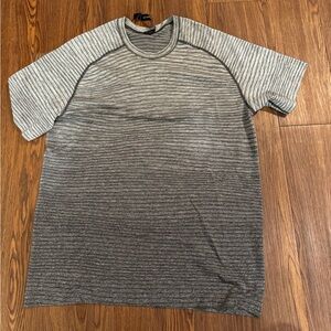 BNWOT Lululemon Men’s Vent Tech T-Shirt